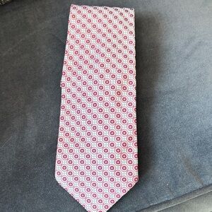 Charvet Pink and White Geometric Men's Tie